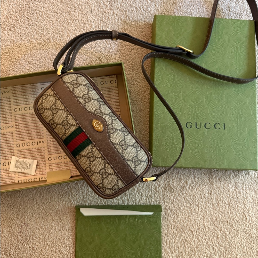 Gucci Supreme Ophidia GG Crossbag (used only 2 times)